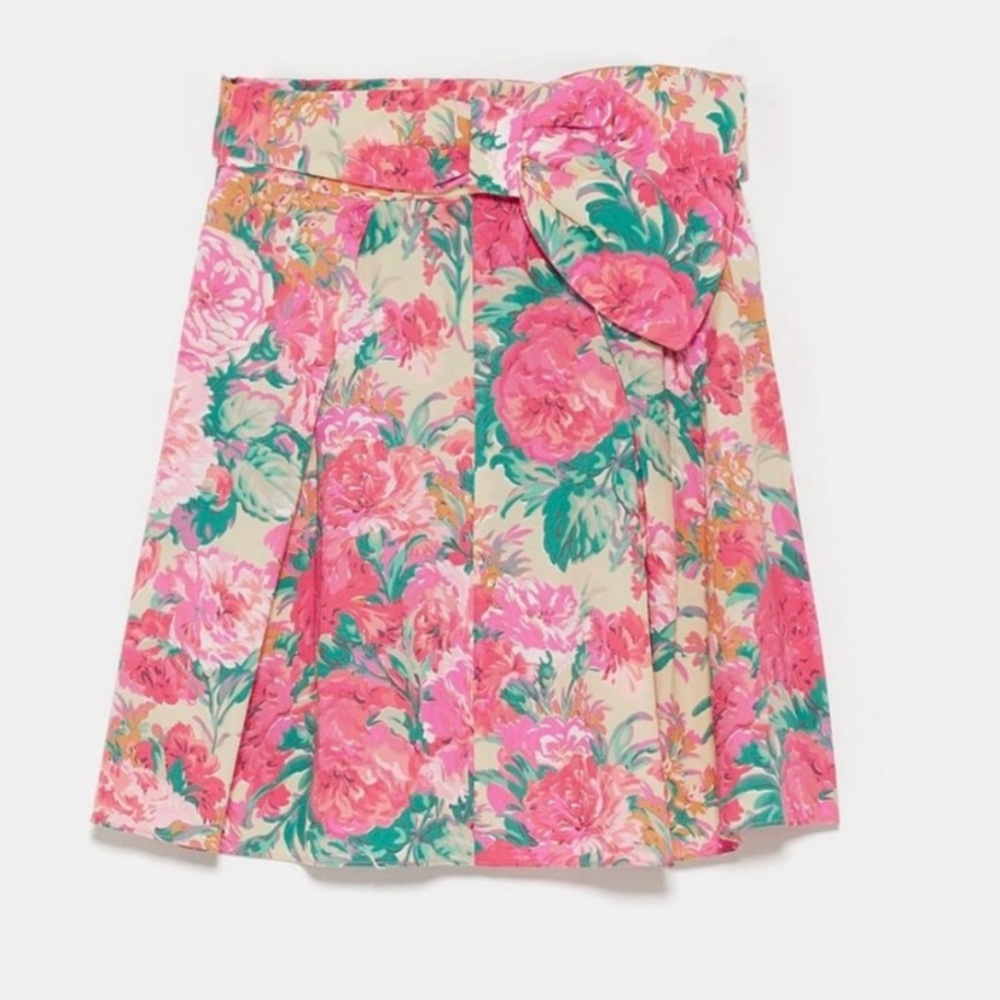 Zara floral skirt